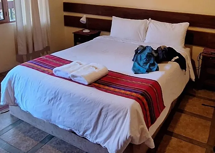 Apu Wayra Hotel 2*
